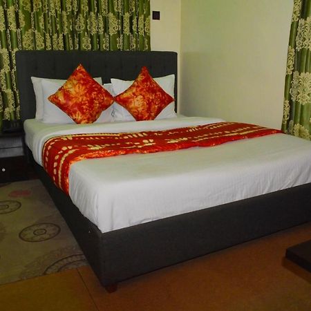 Esporta Suites Lekki Lagos Bagian luar foto
