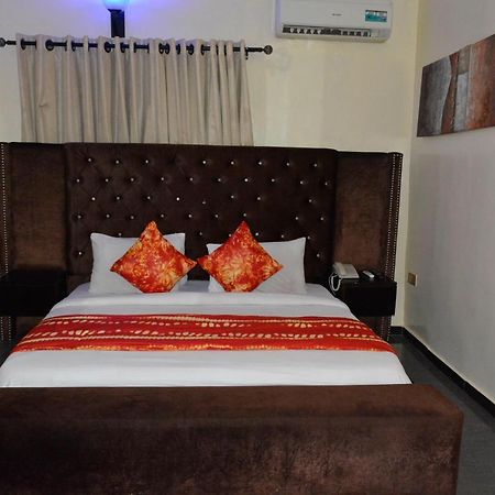 Esporta Suites Lekki Lagos Bagian luar foto