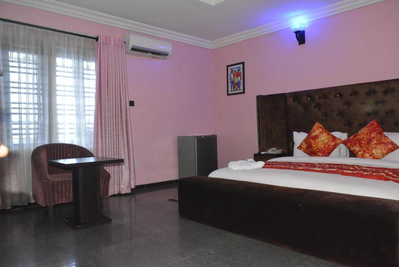 Esporta Suites Lekki Lagos Bagian luar foto