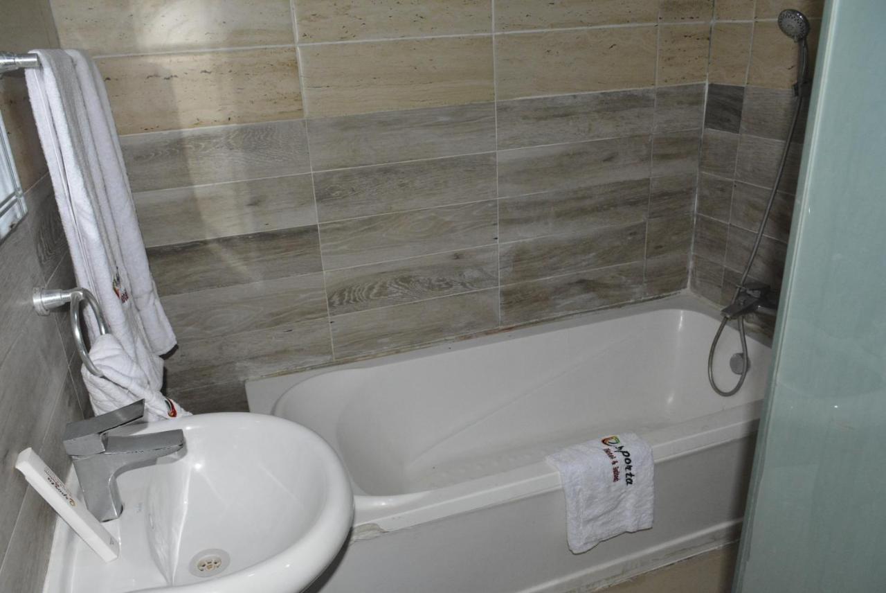 Esporta Suites Lekki Lagos Bagian luar foto