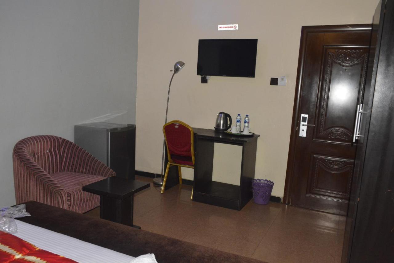 Esporta Suites Lekki Lagos Bagian luar foto